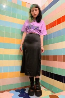 Mel Black Midi Skirt -TUNNEL Vision Outlet 1 81817a3a e88e 4f29 aaf4 a6c7a8474f5b