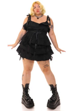 Fern Black Bloomer Shorts 37 Fern Black Bloomer Shorts -TUNNEL Vision Outlet 256A1648 8bf4bd5b df92 4778 89e6 78a765f6d784