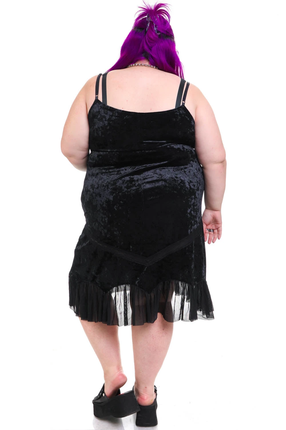 Luci Black Velvet Midi Dress 15 Luci Black Velvet Midi Dress - Image 13