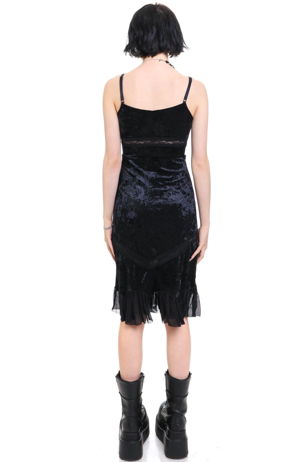 Luci Black Velvet Midi Dress 20 Luci Black Velvet Midi Dress - Image 18