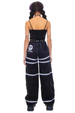 Black 5-in-1 Convertible Zip-Off Cargo Pants -TUNNEL Vision Outlet 256A4774