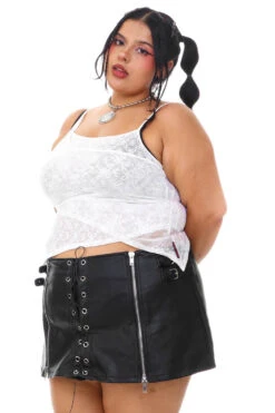 Disco White Lace Criss-Cross Layer Top -TUNNEL Vision Outlet 256A5520 9bc16f89 148d 4d67 89d4 3eae44eb96a3