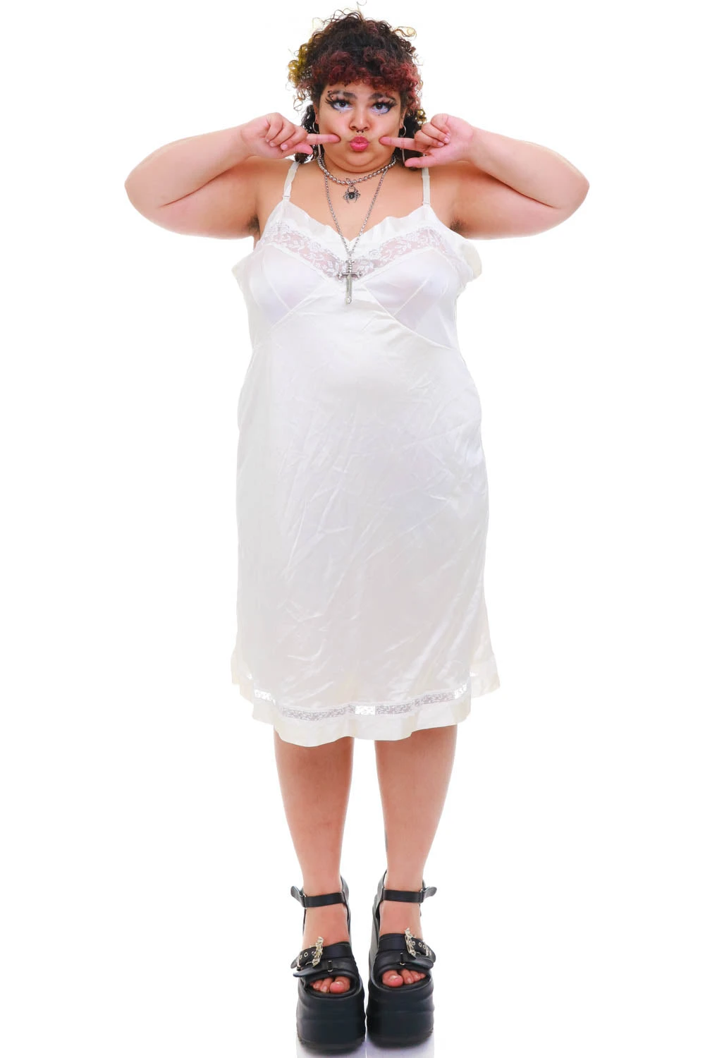 Vintage Classics - Slip Dresses 6 Vintage Classics - Slip Dresses - Image 4