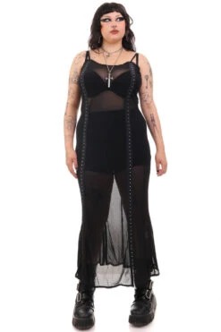 Black Amarantha Hook And Eye Maxi Dress -TUNNEL Vision Outlet 256A8113 e87479d9 825e 4957 afad 2d7d287f1d8f