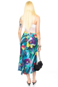 Vintage Y2K Trippy Painted Flower Maxi Skirt - S 15 Vintage Y2K Trippy Painted Flower Maxi Skirt - S -TUNNEL Vision Outlet 256A8145 63f70518 a3bb 497a bb56 fa2248ade6ad