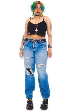 Vintage Classics - Distressed Jeans 27 Vintage Classics - Distressed Jeans -TUNNEL Vision Outlet 256A8792 2 1296x c628323c 0f1f 4a89 b968 a261950b37d4