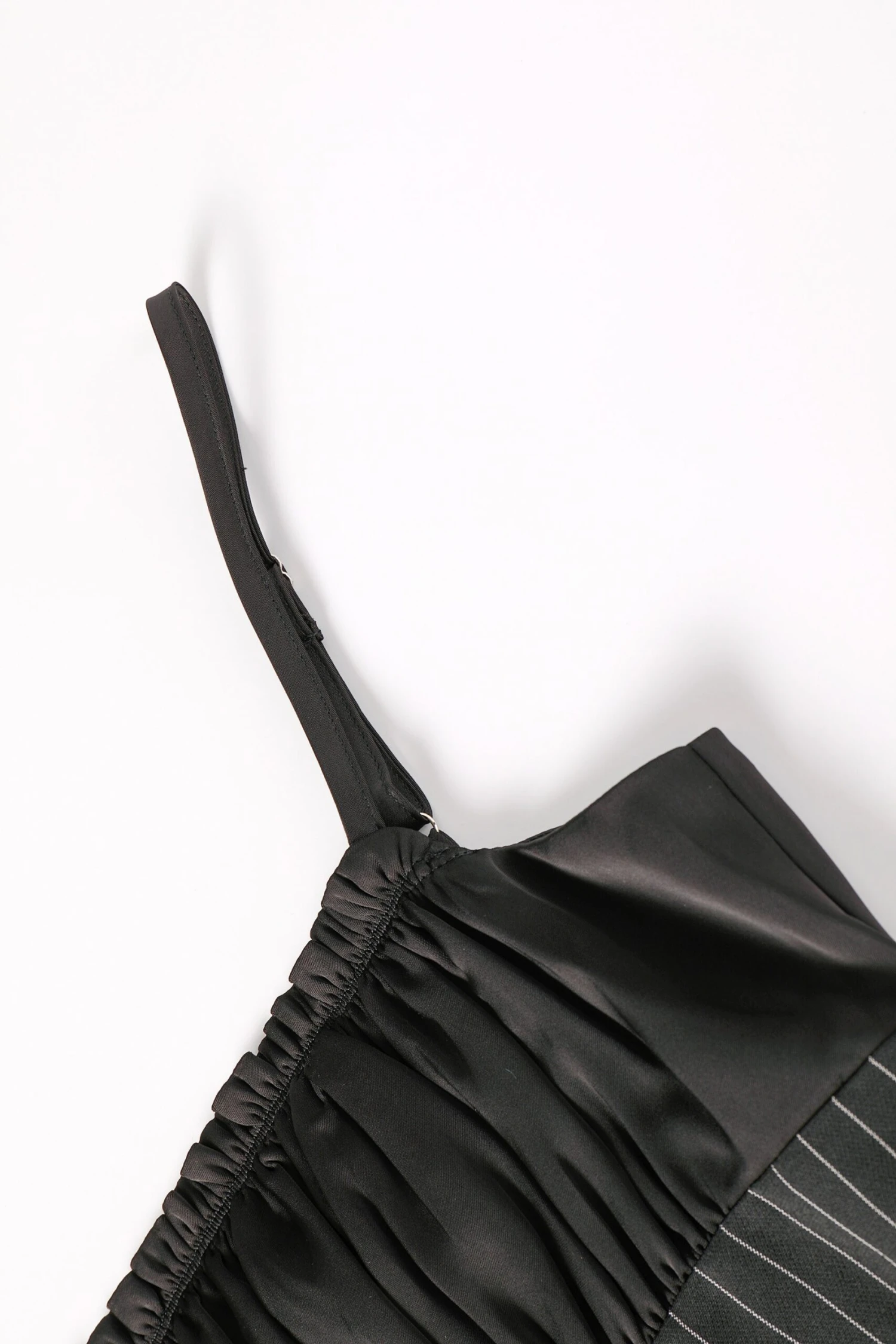 PRE-ORDER: Cora Pinstripe Empire Waist Maxi Dress 6 PRE-ORDER: Cora Pinstripe Empire Waist Maxi Dress - Image 4