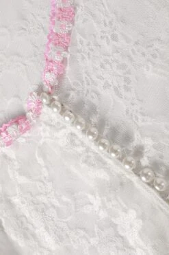 PRE-ORDER: Doll Face White Lace Babydoll Top 17 PRE-ORDER: Doll Face White Lace Babydoll Top -TUNNEL Vision Outlet 611A2056