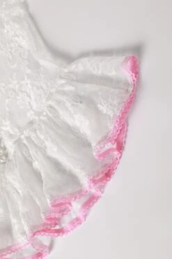 PRE-ORDER: Doll Face White Lace Babydoll Top 18 PRE-ORDER: Doll Face White Lace Babydoll Top -TUNNEL Vision Outlet 611A2058