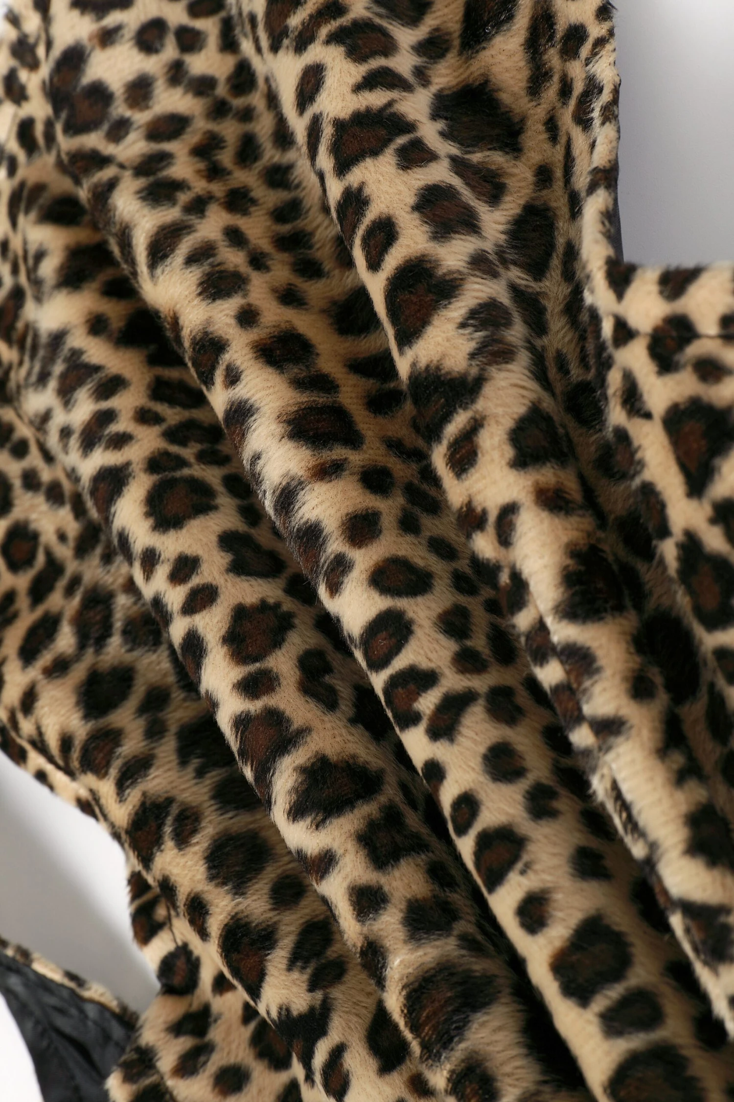PRE-ORDER: Ren Faire Fuzzy Leopard Print Vest 11 PRE-ORDER: Ren Faire Fuzzy Leopard Print Vest - Image 9