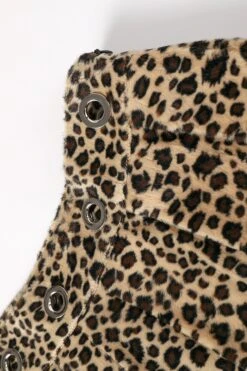 PRE-ORDER: Peekaboo Fuzzy Leopard Print Grommet Mini Skirt 14 PRE-ORDER: Peekaboo Fuzzy Leopard Print Grommet Mini Skirt -TUNNEL Vision Outlet 611A2072