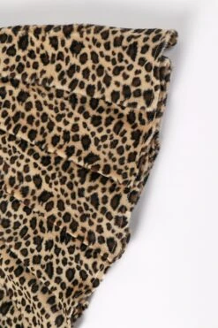 PRE-ORDER: Peekaboo Fuzzy Leopard Print Grommet Mini Skirt 15 PRE-ORDER: Peekaboo Fuzzy Leopard Print Grommet Mini Skirt -TUNNEL Vision Outlet 611A2073