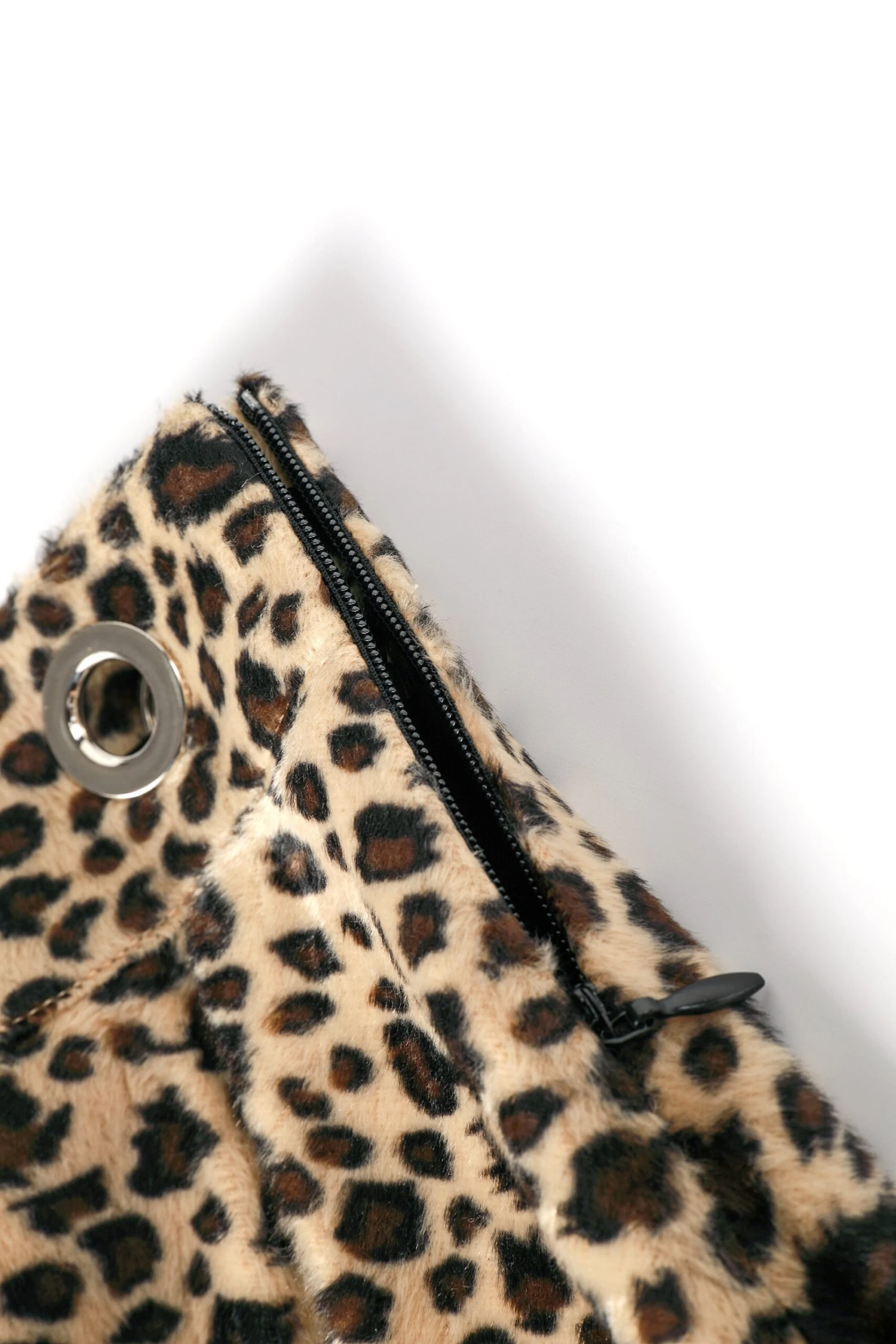PRE-ORDER: Peekaboo Fuzzy Leopard Print Grommet Mini Skirt 9 PRE-ORDER: Peekaboo Fuzzy Leopard Print Grommet Mini Skirt - Image 7