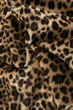 PRE-ORDER: Peekaboo Fuzzy Leopard Print Grommet Mini Skirt 18 PRE-ORDER: Peekaboo Fuzzy Leopard Print Grommet Mini Skirt -TUNNEL Vision Outlet 611A2078