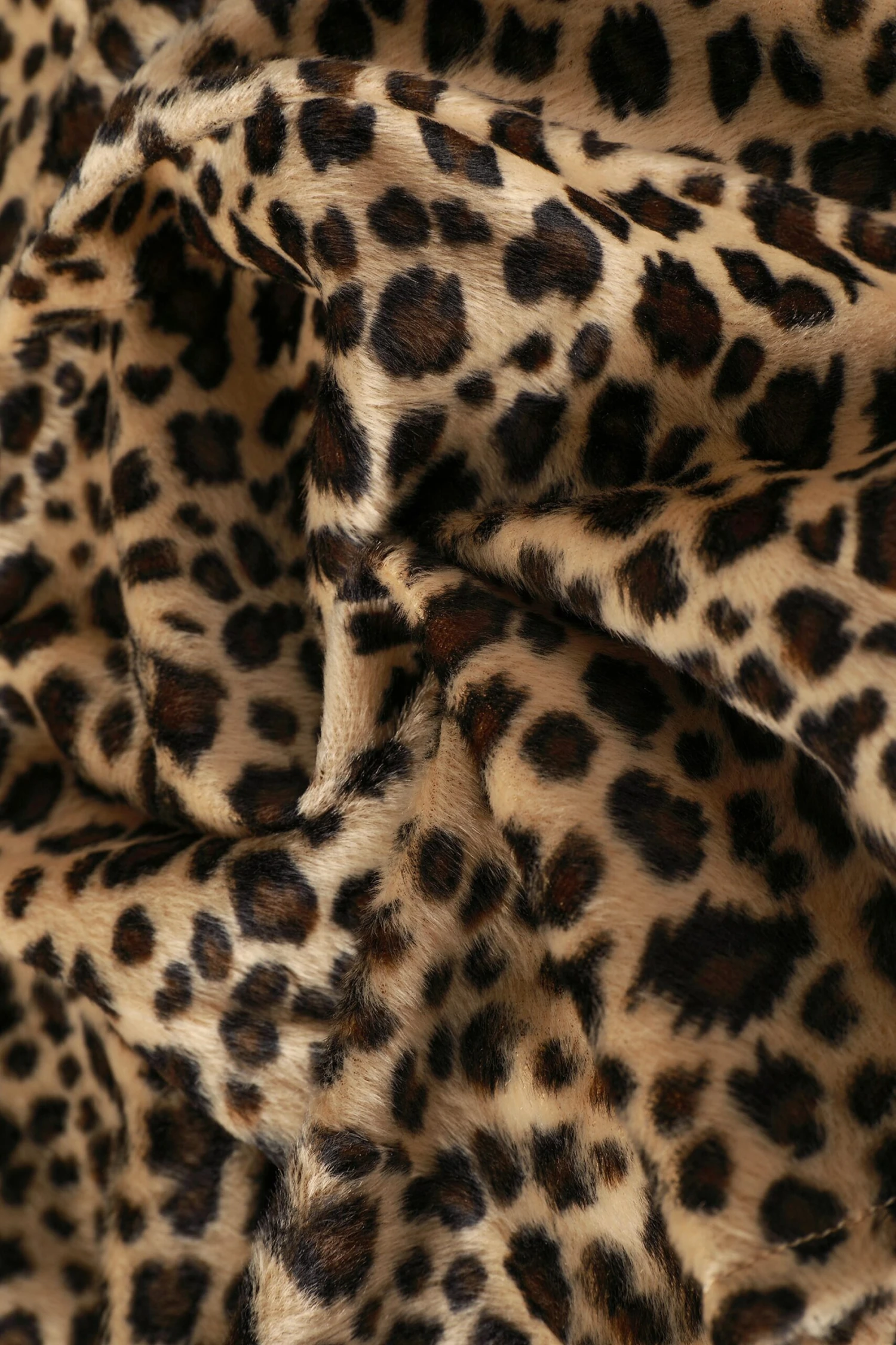 PRE-ORDER: Peekaboo Fuzzy Leopard Print Grommet Mini Skirt 10 PRE-ORDER: Peekaboo Fuzzy Leopard Print Grommet Mini Skirt - Image 8