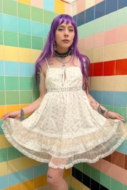 Baby Dolly Floral Mini Dress -TUNNEL Vision Outlet 7B66F721 9604 4D69 8F7A FB7F5B373027