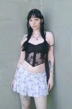 Priscilla Lavender Floral Low-Rise Mini Skirt 26 Priscilla Lavender Floral Low-Rise Mini Skirt -TUNNEL Vision Outlet DSCF0107