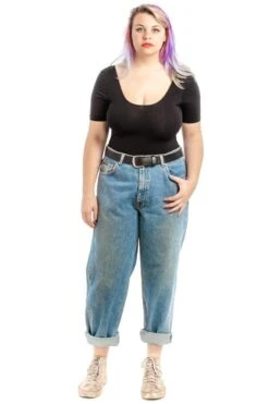Vintage Classics - Mom Jeans -TUNNEL Vision Outlet IMG 4995 d96889cf 3990 48dc 91cd 7744423e30e4