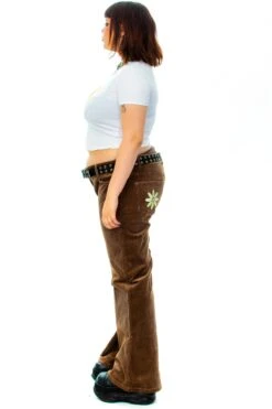 TUNNEL VISION SECONDHAND (GRADE A) Melody Brown Corduroy Flares 24 TUNNEL VISION SECONDHAND (GRADE A) Melody Brown Corduroy Flares -TUNNEL Vision Outlet IMG 5105 b5683464 a670 4639 989e 7daad7f5591b