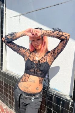 Everything Black Flutter Mesh Top 27 Everything Black Flutter Mesh Top -TUNNEL Vision Outlet IMG 8335 1e38a417 060d 40b7 bab0 2adbe6d02ae1