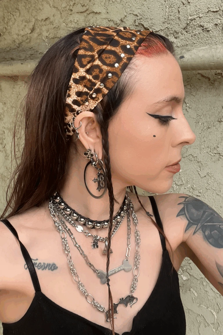 Front Page -TUNNEL Vision Outlet KKJKJ 768x1152 1