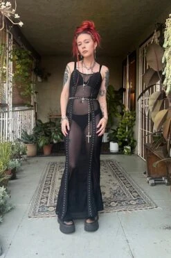 Black Amarantha Hook And Eye Maxi Dress -TUNNEL Vision Outlet auerhgeiruhg