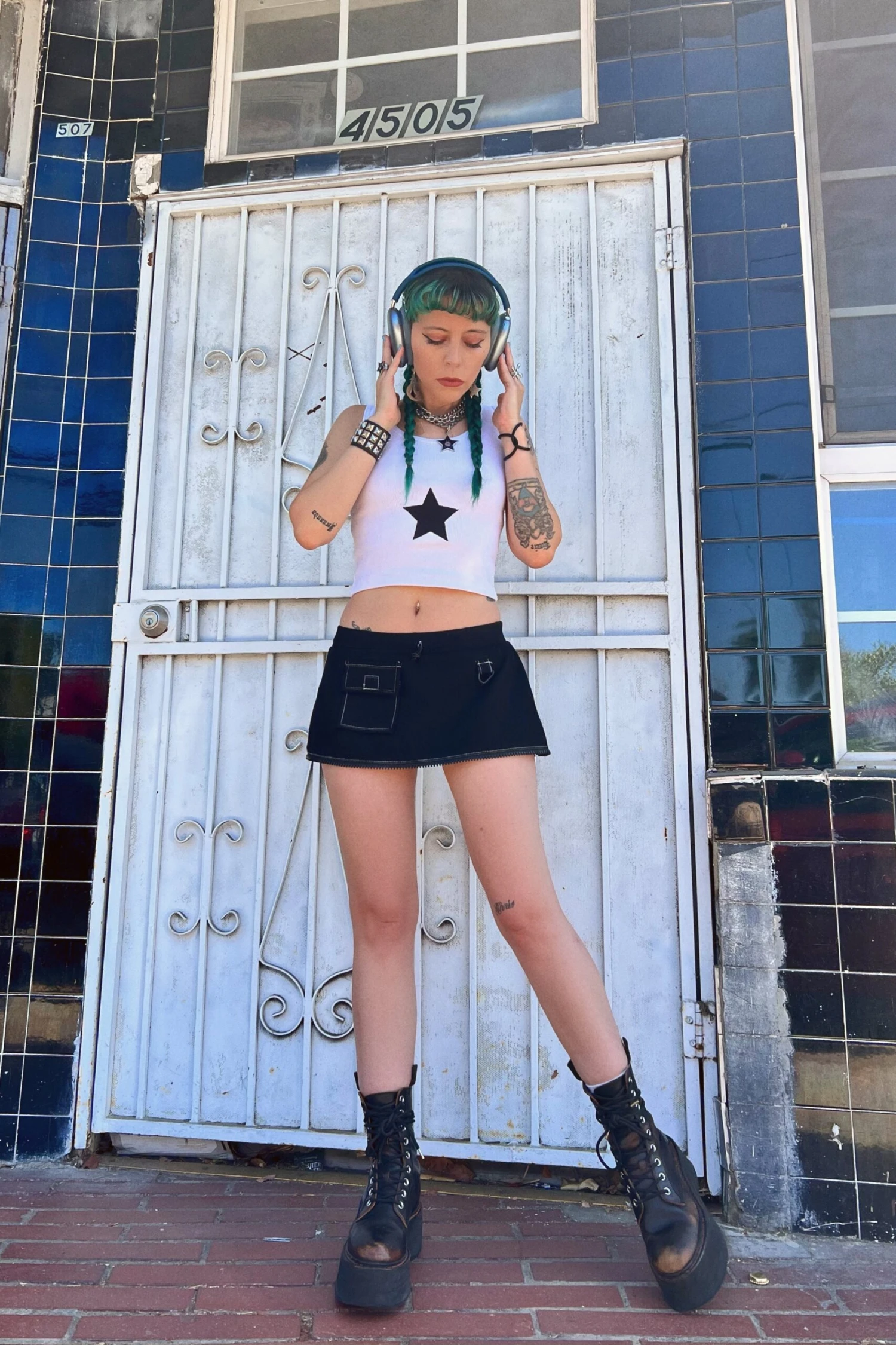 Black Carmen 5-in-1 Convertible Cargo Skirt 16 Black Carmen 5-in-1 Convertible Cargo Skirt - Image 14