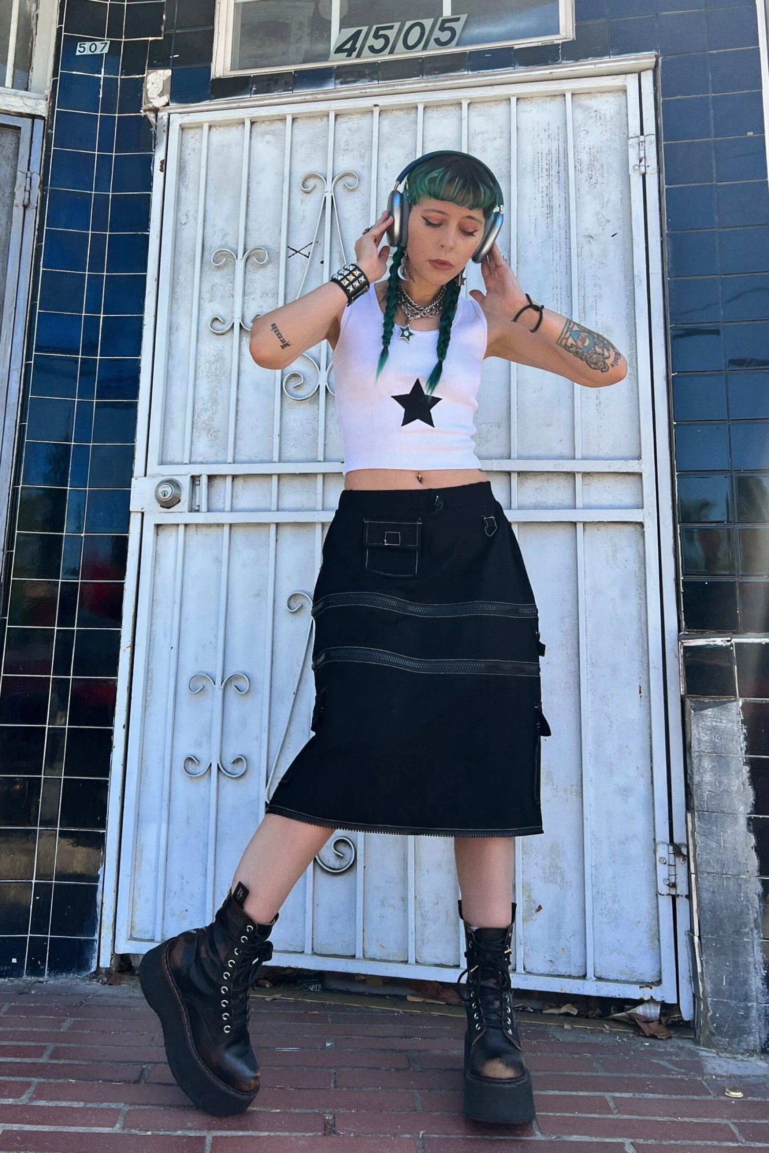 Black Carmen 5-in-1 Convertible Cargo Skirt 12 Black Carmen 5-in-1 Convertible Cargo Skirt - Image 10