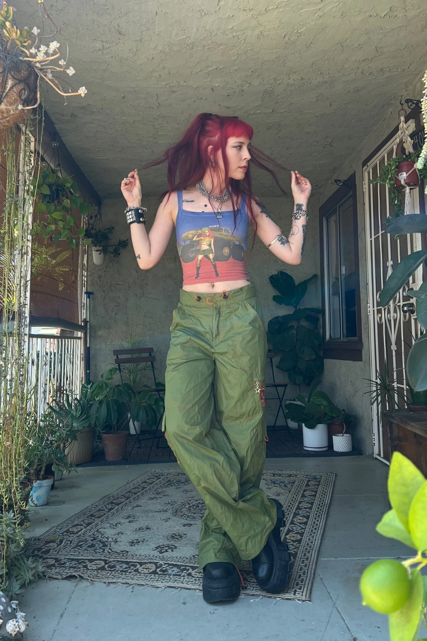 Splendor Olive Parachute Pants 4 Splendor Olive Parachute Pants - Image 2