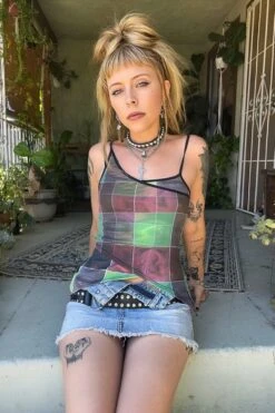 Disco Grid Print Criss-Cross Layer Top -TUNNEL Vision Outlet jksdv