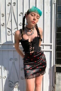 Kiki Heart Crossbones Lace-Trim Mini Skirt 25 Kiki Heart Crossbones Lace-Trim Mini Skirt -TUNNEL Vision Outlet kiki4