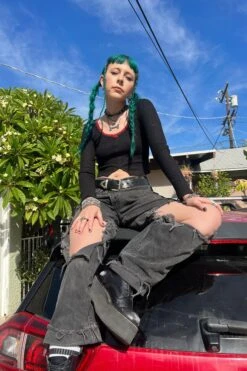 Rosa Black Lace-Trimmed Thermal Long-Sleever -TUNNEL Vision Outlet kjvASDB